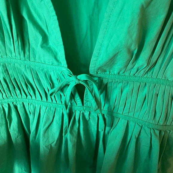 NWT Showpo Haydie Mini Dress-Plunge Neck Pleat Detail in Green-Size 6 - Picture 5 of 7